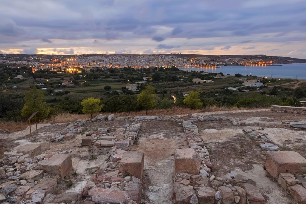 Minos & Apartament Sitia (Crete)