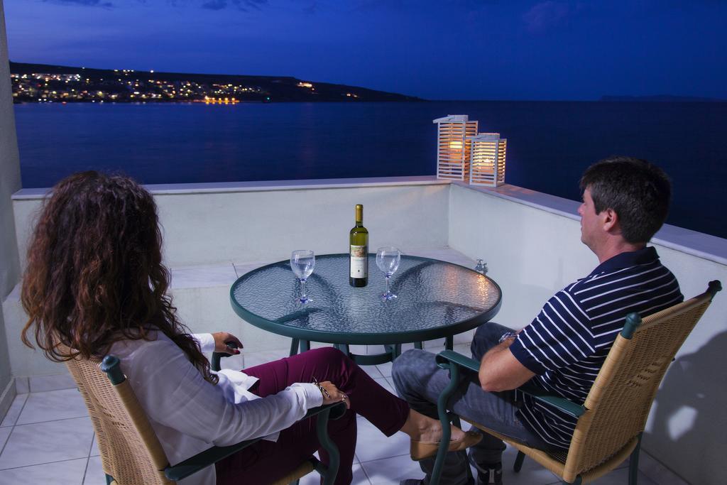 Apartament Minos & *
