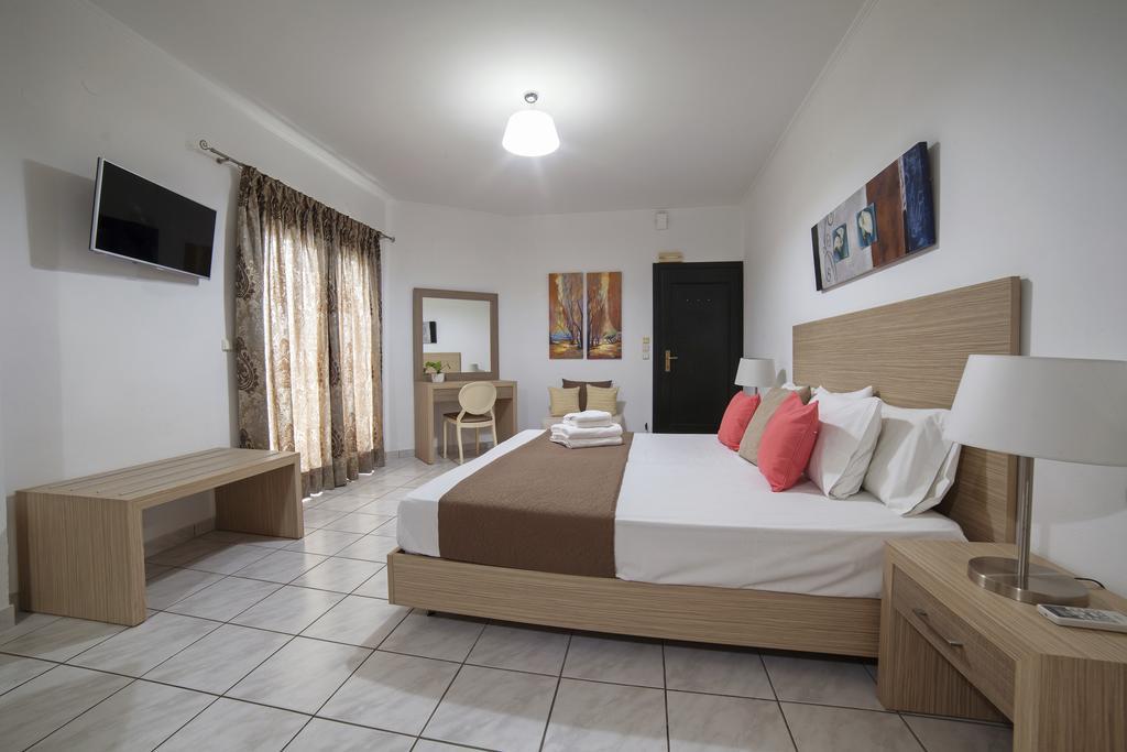 Apartment Minos &