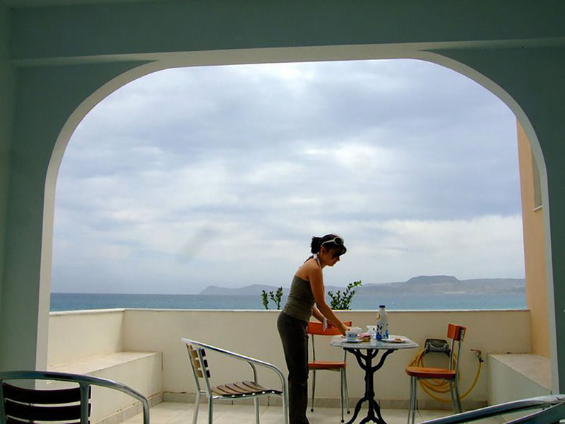 Apartment Minos &