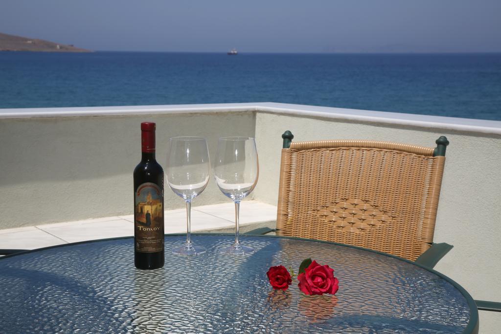 Minos & * Sitia (Crete)